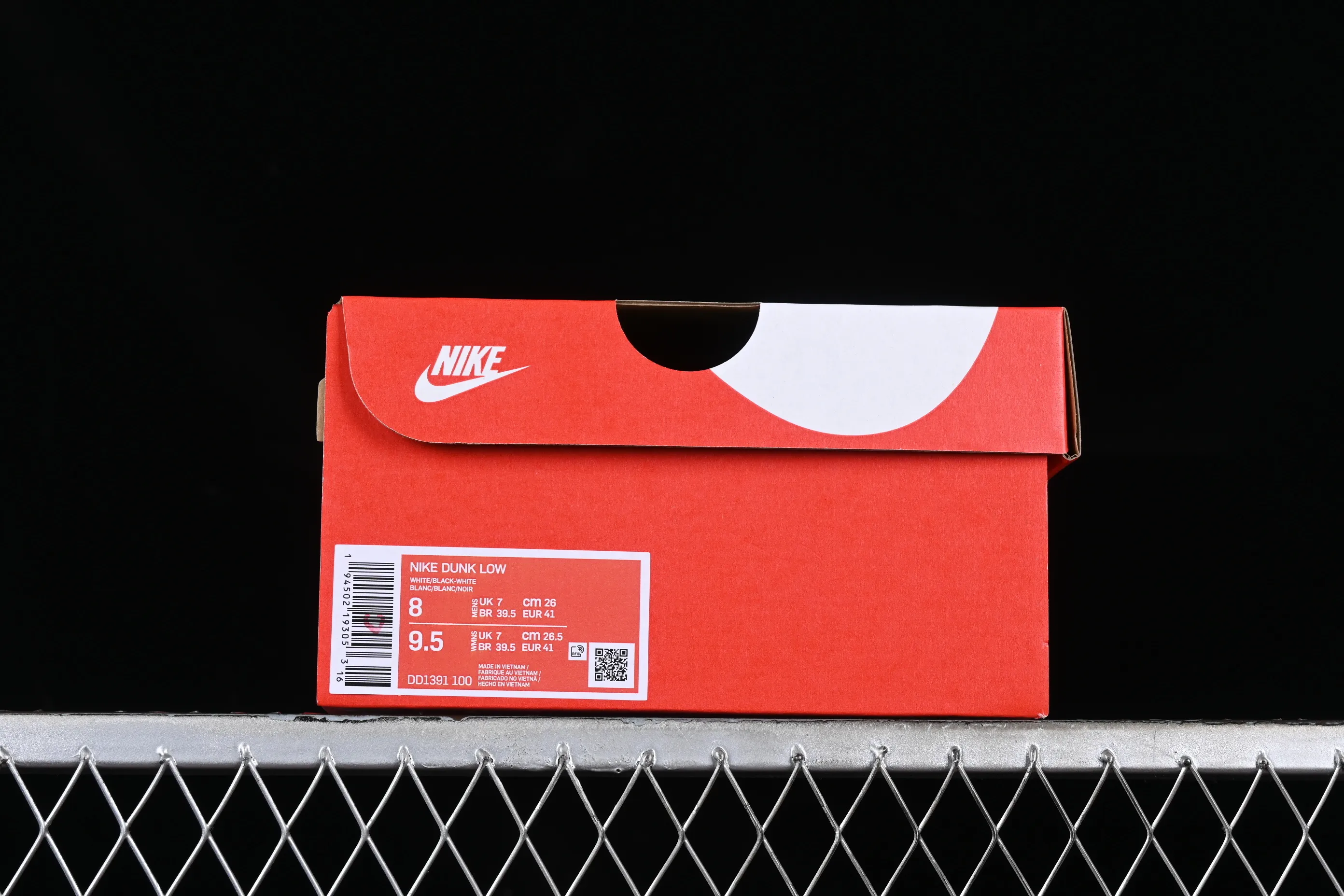 All Categories Nk SB Dunk Series Nk SB Dunk Low Low-top sneakers CS version Nk Dunk Low "Panda" Bamboo Forest Panda Customized version of deconstructed strap casual sneakers DD1391-100